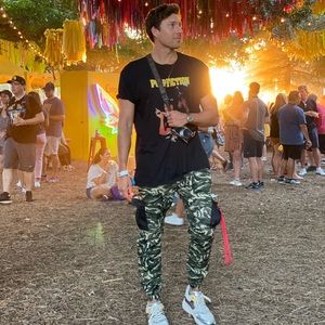 Meet your Posher, Zack